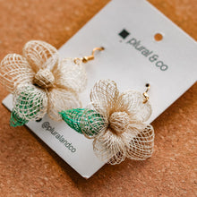 Load image into Gallery viewer, Sinamay Flower Earrings - Common Room PH
