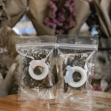 Load image into Gallery viewer, Journaling Translucent Tape w/ Dried Flowers