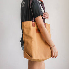 Load image into Gallery viewer, Jacinda Jute Tote Bag by Gouache - Common Room PH