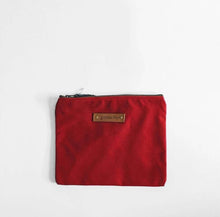 Load image into Gallery viewer, Joey Pouch by Gouache - Common Room PH