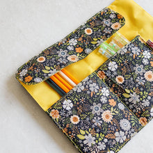 Load image into Gallery viewer, Fabric Pen Wrap - Common Room PH