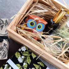 Load image into Gallery viewer, Raffia - Common Room PH