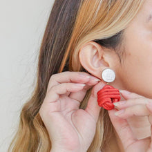 Load image into Gallery viewer, Statement Wire Earrings: Isla 2.0 - Common Room PH