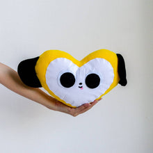 Load image into Gallery viewer, K-pop Heart Pillows - Common Room PH