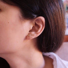 Load image into Gallery viewer, Stud earrings - Common Room PH