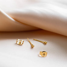 Load image into Gallery viewer, Stud earrings - Common Room PH