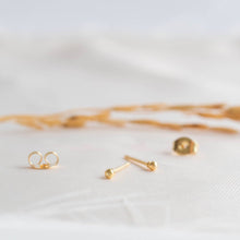 Load image into Gallery viewer, Stud earrings - Common Room PH