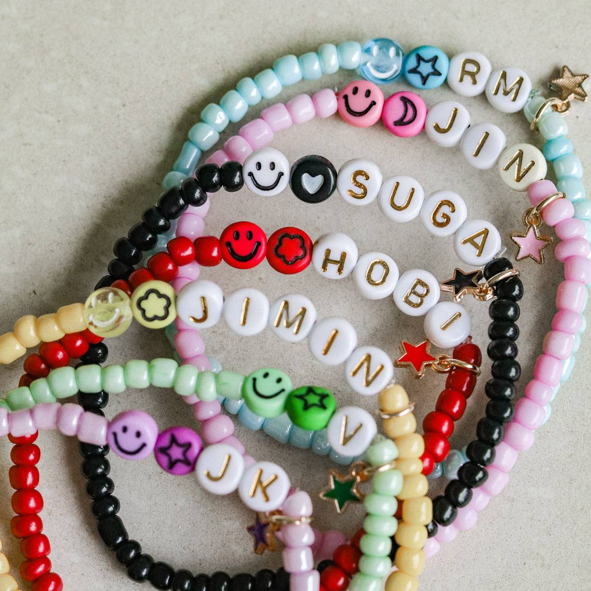 K-pop Bead Bracelet - Main Image