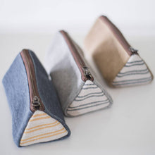 Load image into Gallery viewer, Hiro Triangle Pouch by Gouache - Common Room PH

