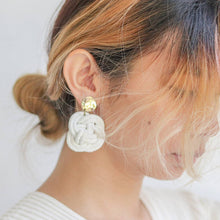 Load image into Gallery viewer, Statement Wire Earrings: Cai 4.0 - Common Room PH
