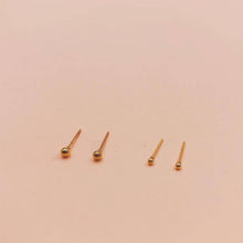 Load image into Gallery viewer, Stud earrings - Common Room PH
